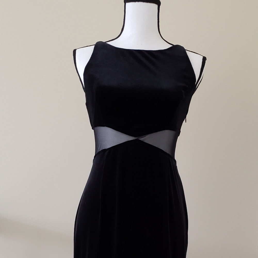 BETSY & ADAM Black Velvet Illusion Gown